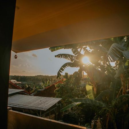 Prasi Sunrise Homestay Toyapakeh Kültér fotó