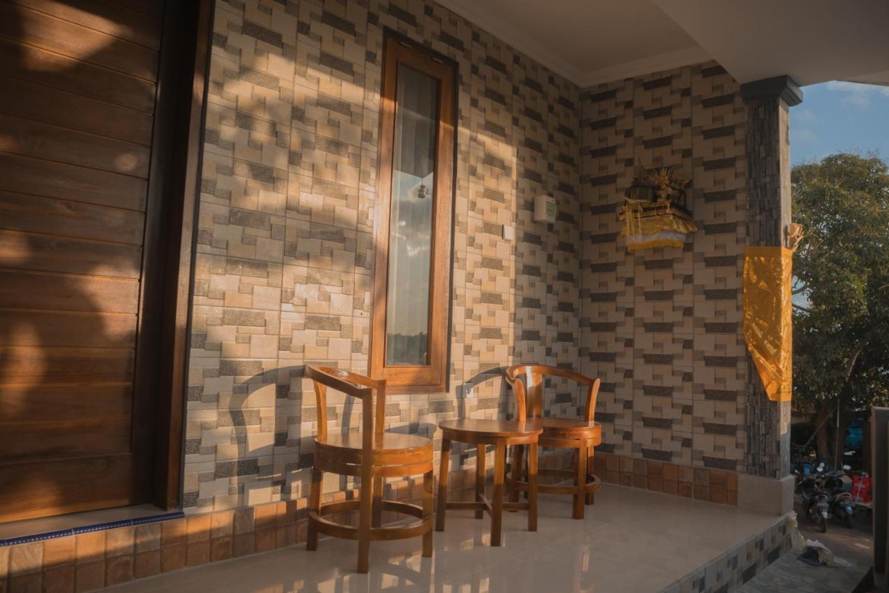 Prasi Sunrise Homestay Toyapakeh Kültér fotó
