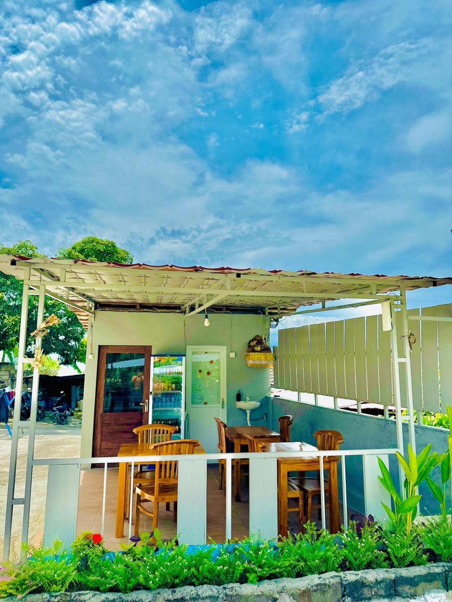 Prasi Sunrise Homestay Toyapakeh Kültér fotó